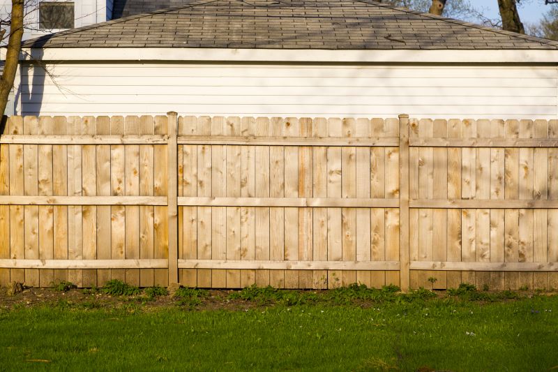 Wood Fence Construction in Pearland, TX